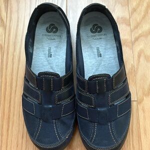 Cloudsteppers by Clarks Black Loafers Slip-Ons